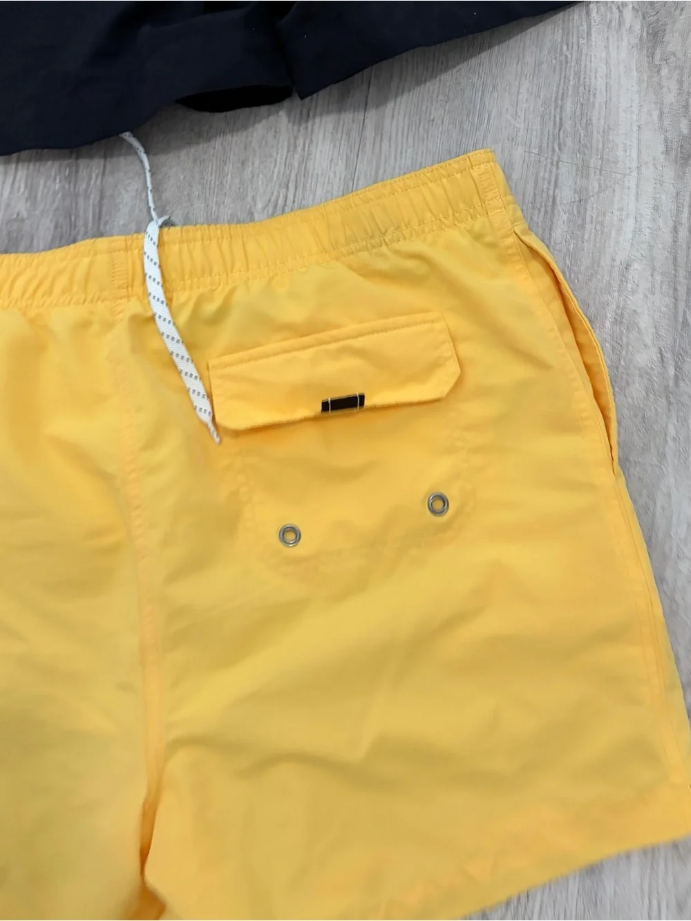 Lands End lot men’s